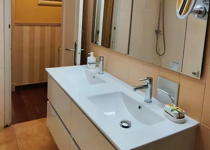 Lägenhet Piso Centrico Y Muy Luminoso 1c